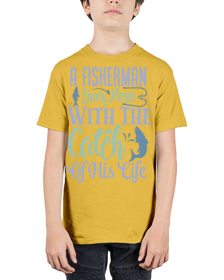A Fisherman Lives Here With The Catch Of His Life 125# - shark-fish - Youth Tee Unisex