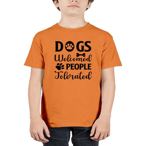 dogs welcome people tolerated 134# - dogs - Youth Tee Unisex
