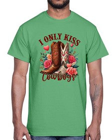 i only kiss cowboys howdy boot 594#- western- Cotton Tee