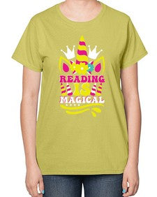reading is magical 366# - unicorn-  Ladies T-Shirt