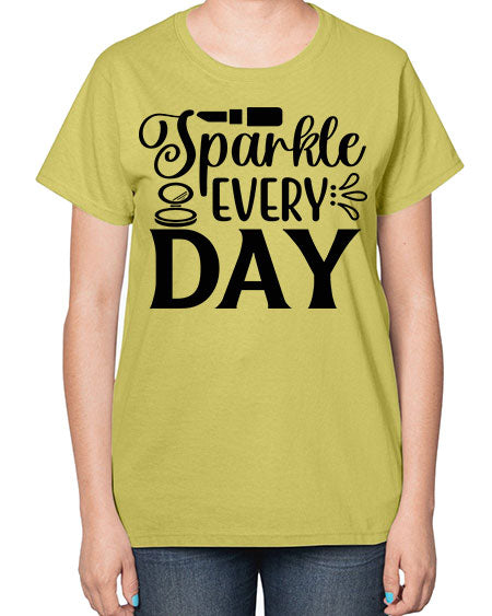 sparkle every day 18# -makeup  Ladies T-Shirt