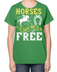 horses set me free Style 39# - horse-  Ladies T-Shirt