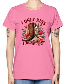 i only kiss cowboys howdy boot 594# - western -  Missy T-Shirt