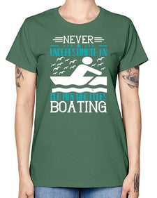 Never underestimate an old man who loves Boating 31# - boats -  Missy T-Shirt