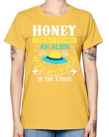 Honey i beat down an alien 4# - ufo -  Missy T-Shirt