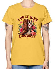 i only kiss cowboys howdy boot 594# - western -  Missy T-Shirt