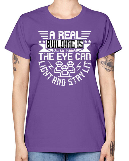 A real building is one on which the eye can light and stay lit Style 22# - architect -  Missy T-Shirt