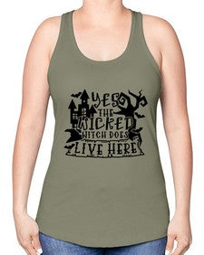 yes the wicked witch does live here 2# - witch -Racerback Tank